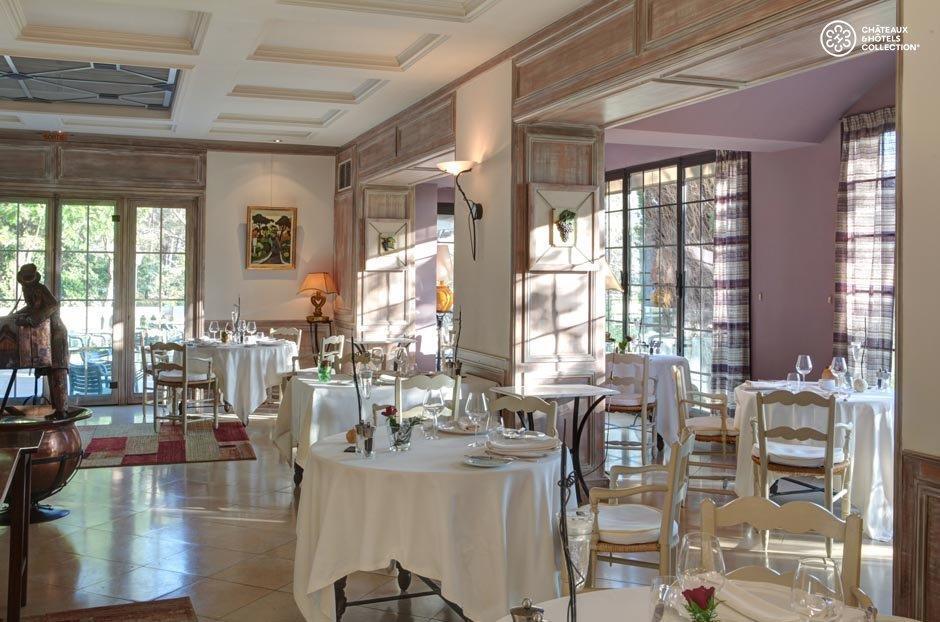 Auberge De Noves Domaine Du Deves Ресторант снимка