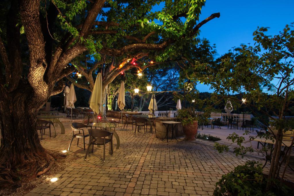 Auberge De Noves Domaine Du Deves Екстериор снимка