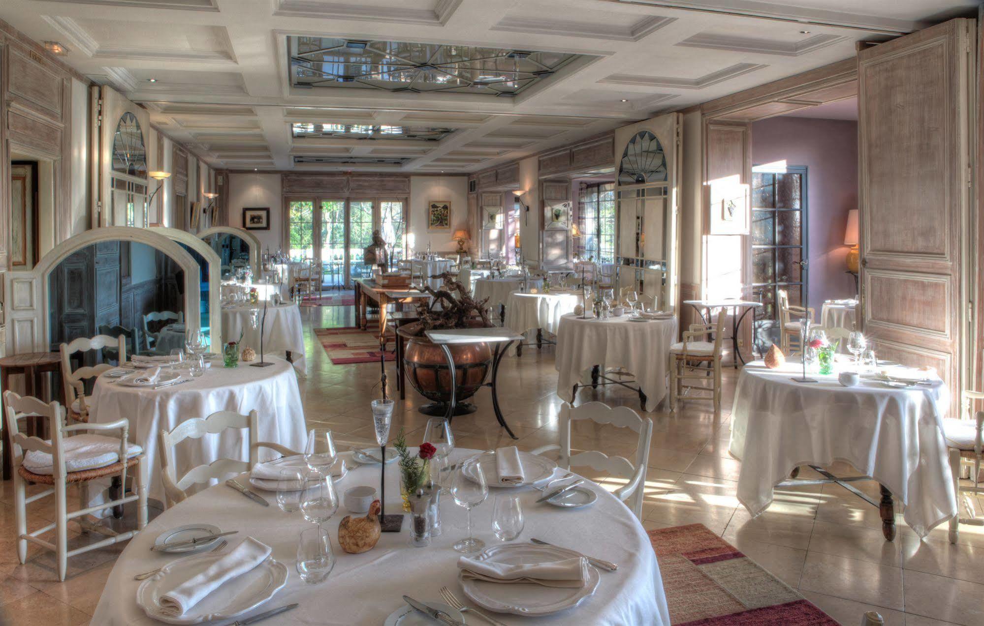 Auberge De Noves Domaine Du Deves Екстериор снимка