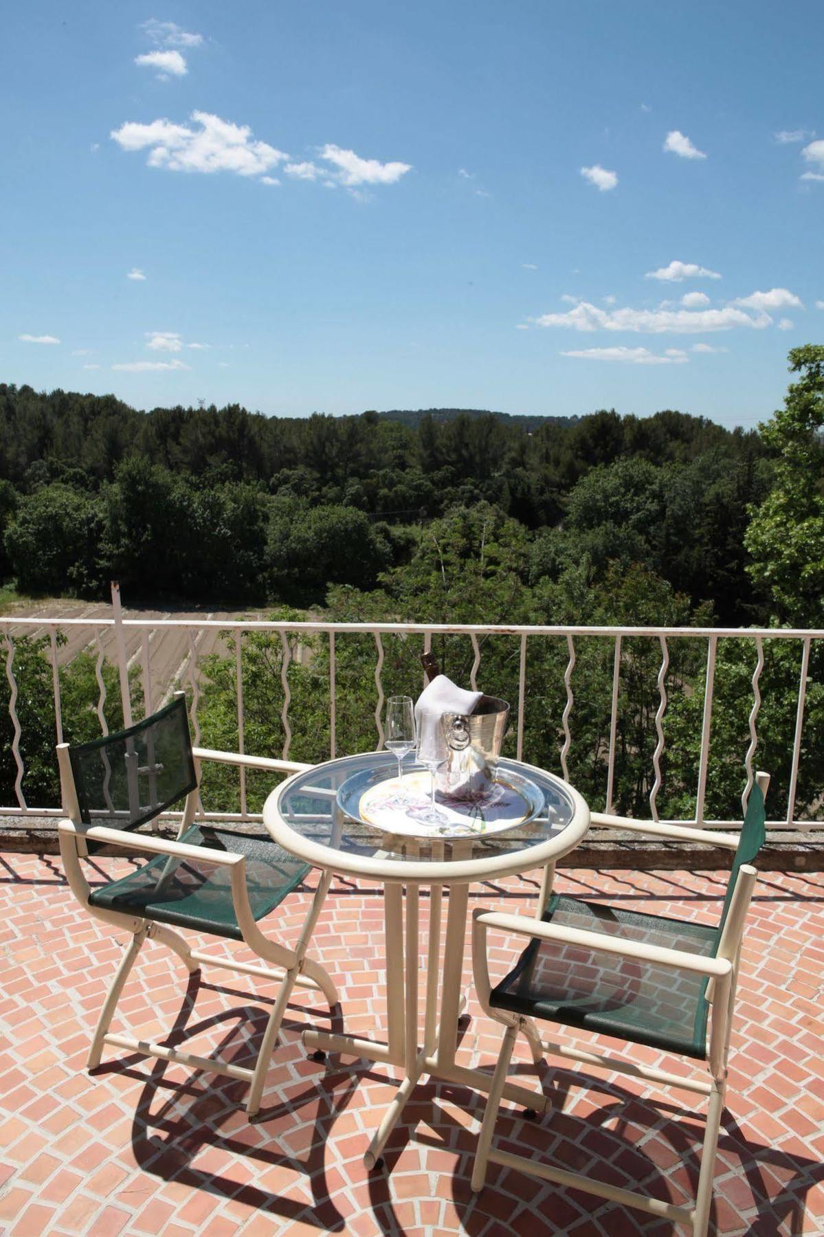 Auberge De Noves Domaine Du Deves Екстериор снимка