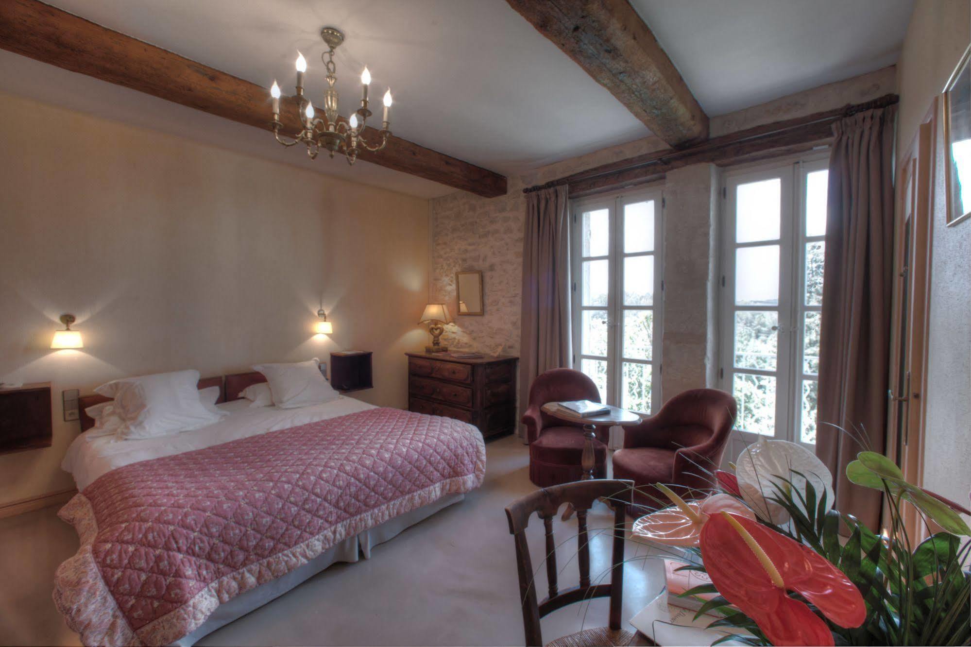Auberge De Noves Domaine Du Deves Екстериор снимка
