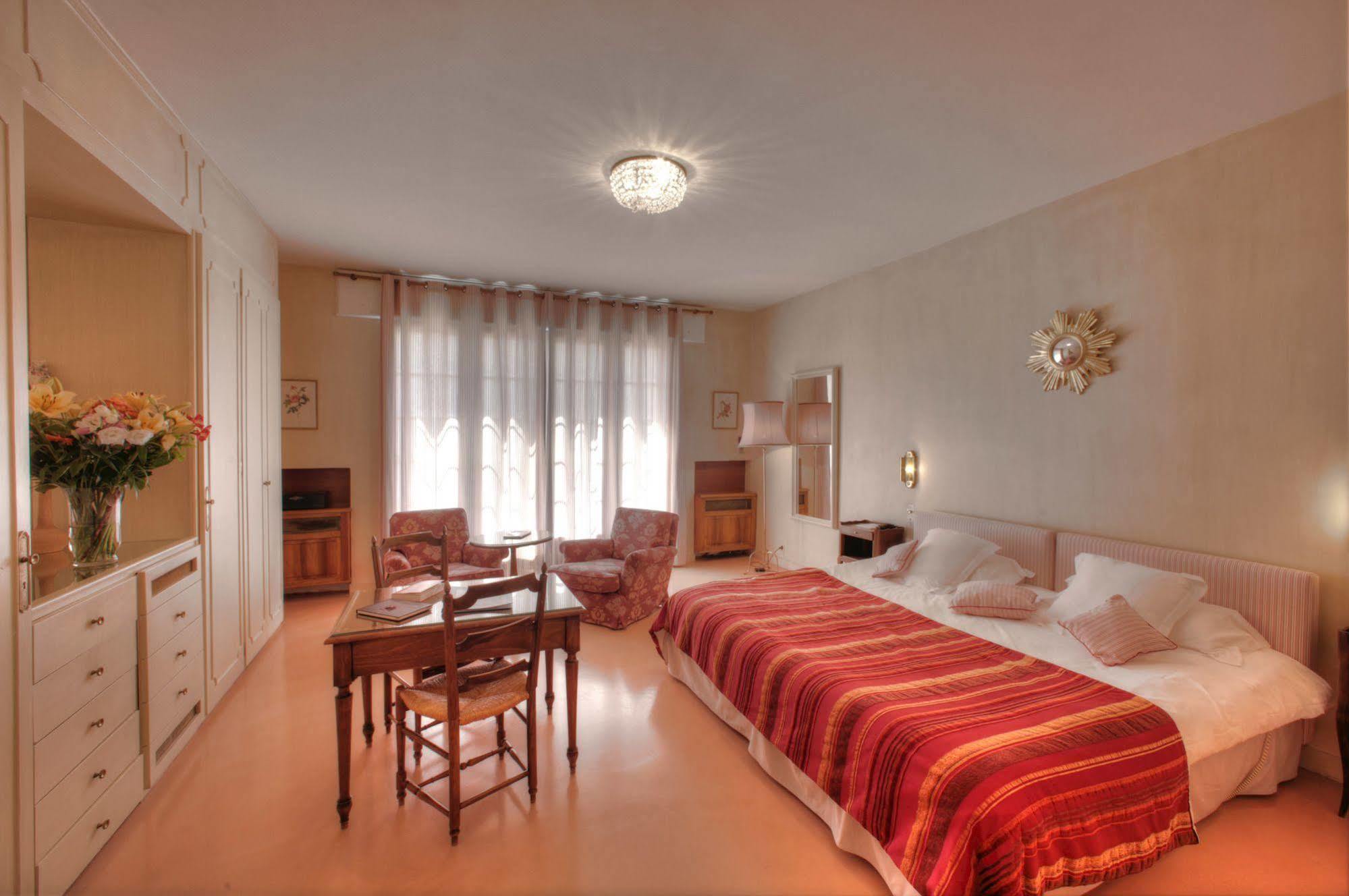 Auberge De Noves Domaine Du Deves Екстериор снимка