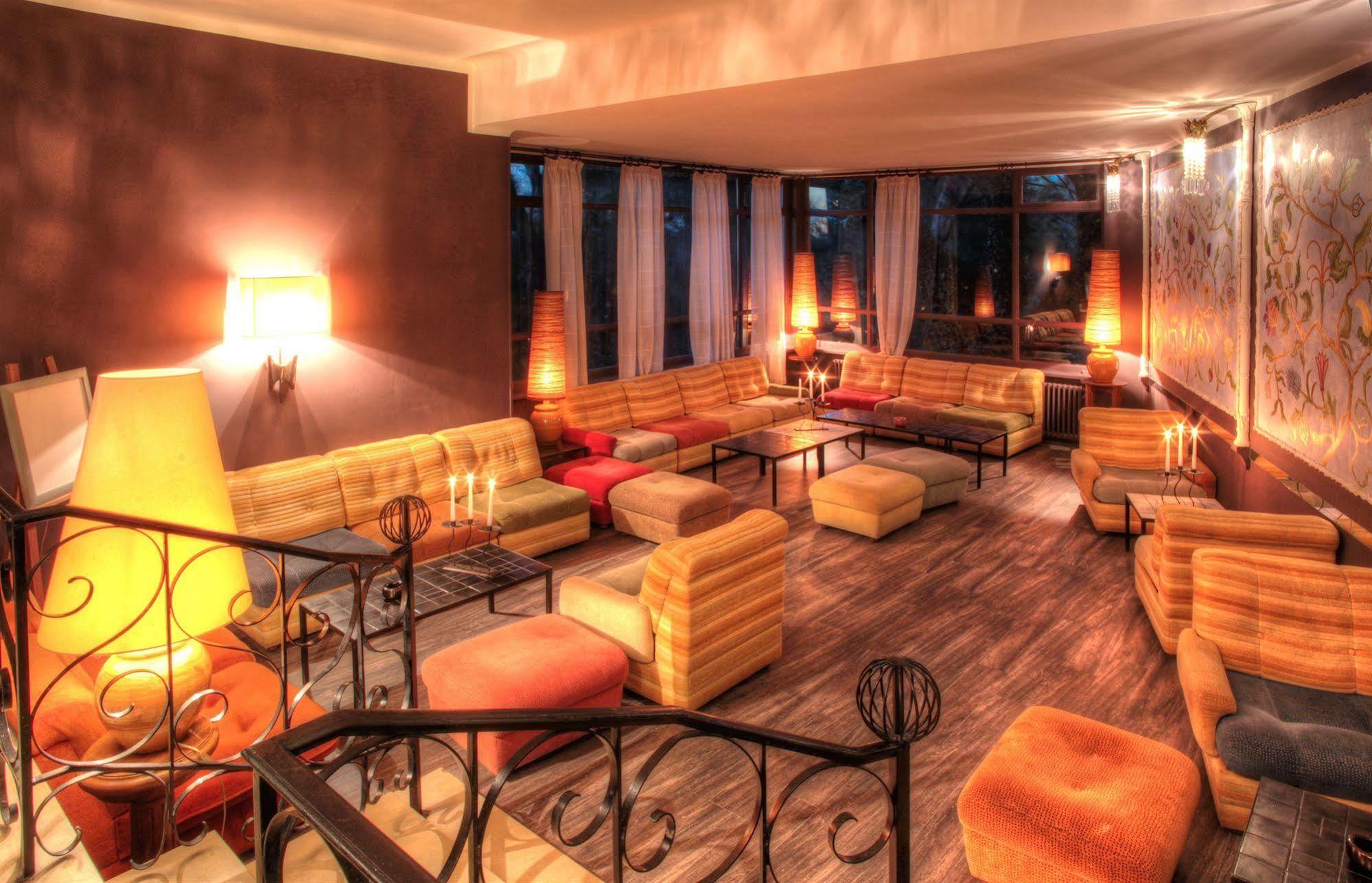 Auberge De Noves Domaine Du Deves Екстериор снимка